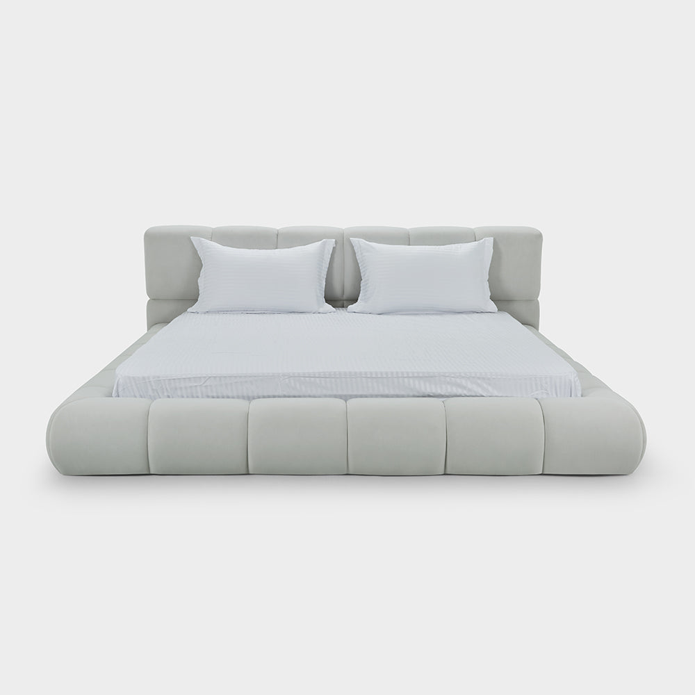 Lola Bed