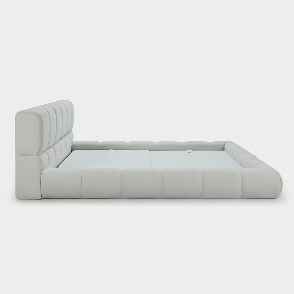 Lola Bed