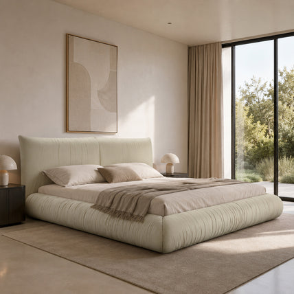 Larissa Bed