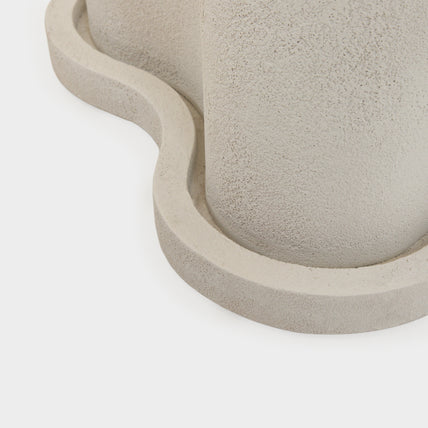 Leo Planter