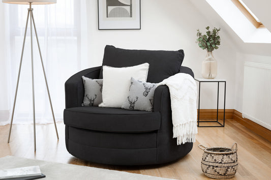 Black Sofas in Dubai: The Ultimate Style & Comfort Guide for UAE Homes