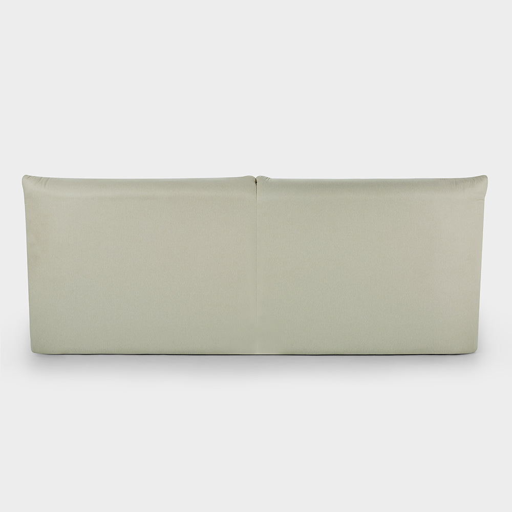 Larissa Bed