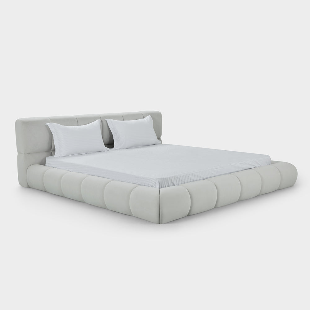 Lola Bed