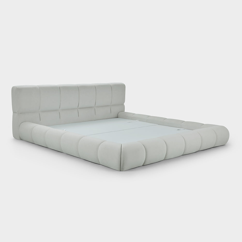 Lola Bed