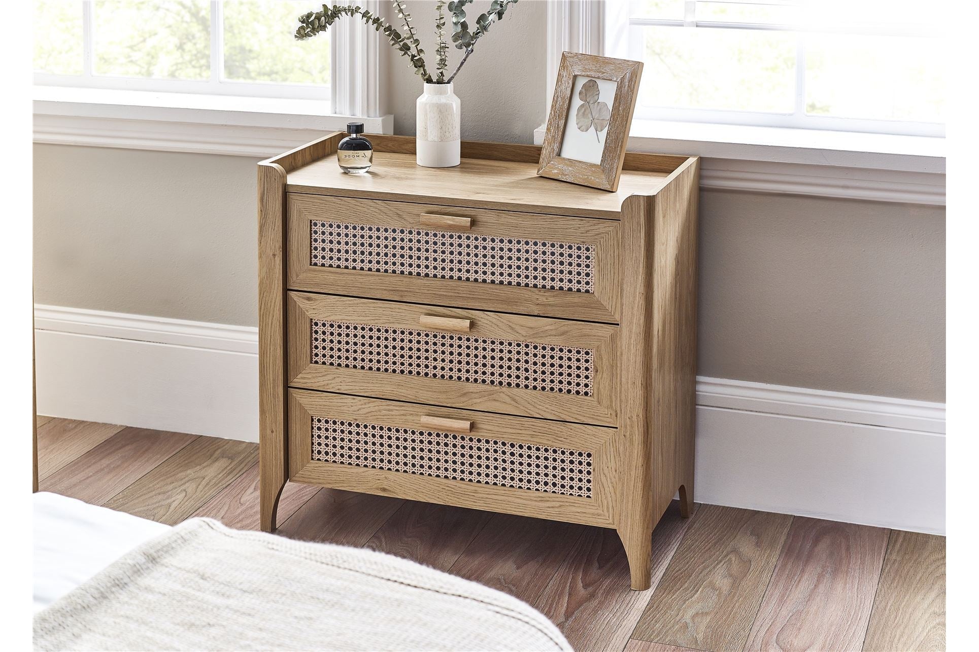 Sunny Chest Oak 3 Drawer