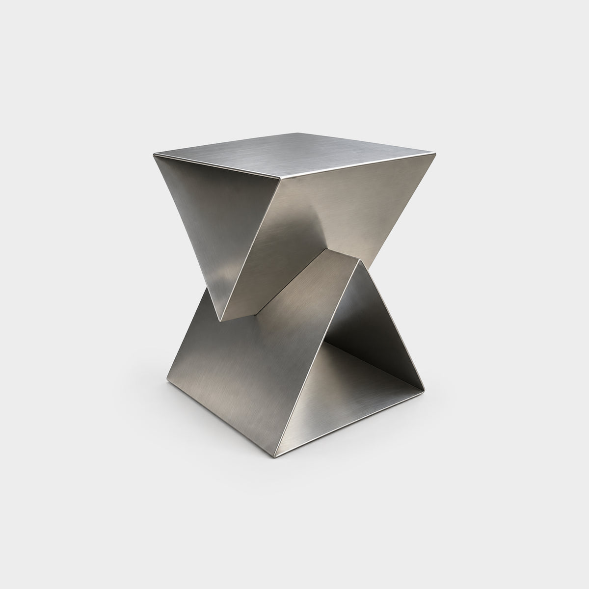 Basi Side Table