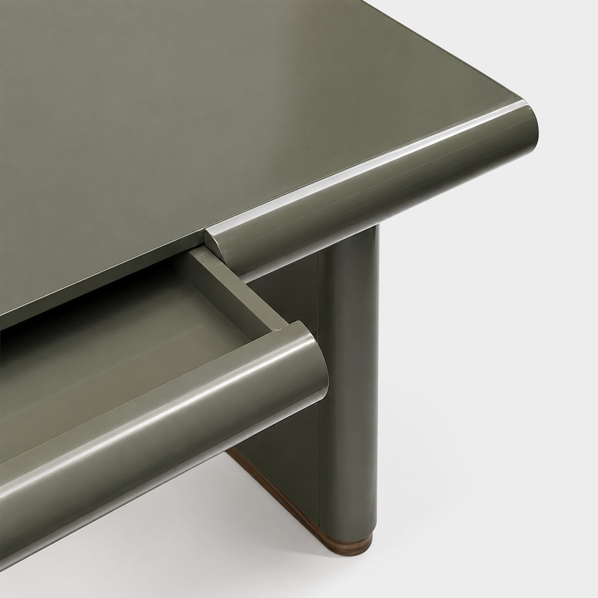 Bianca Desk