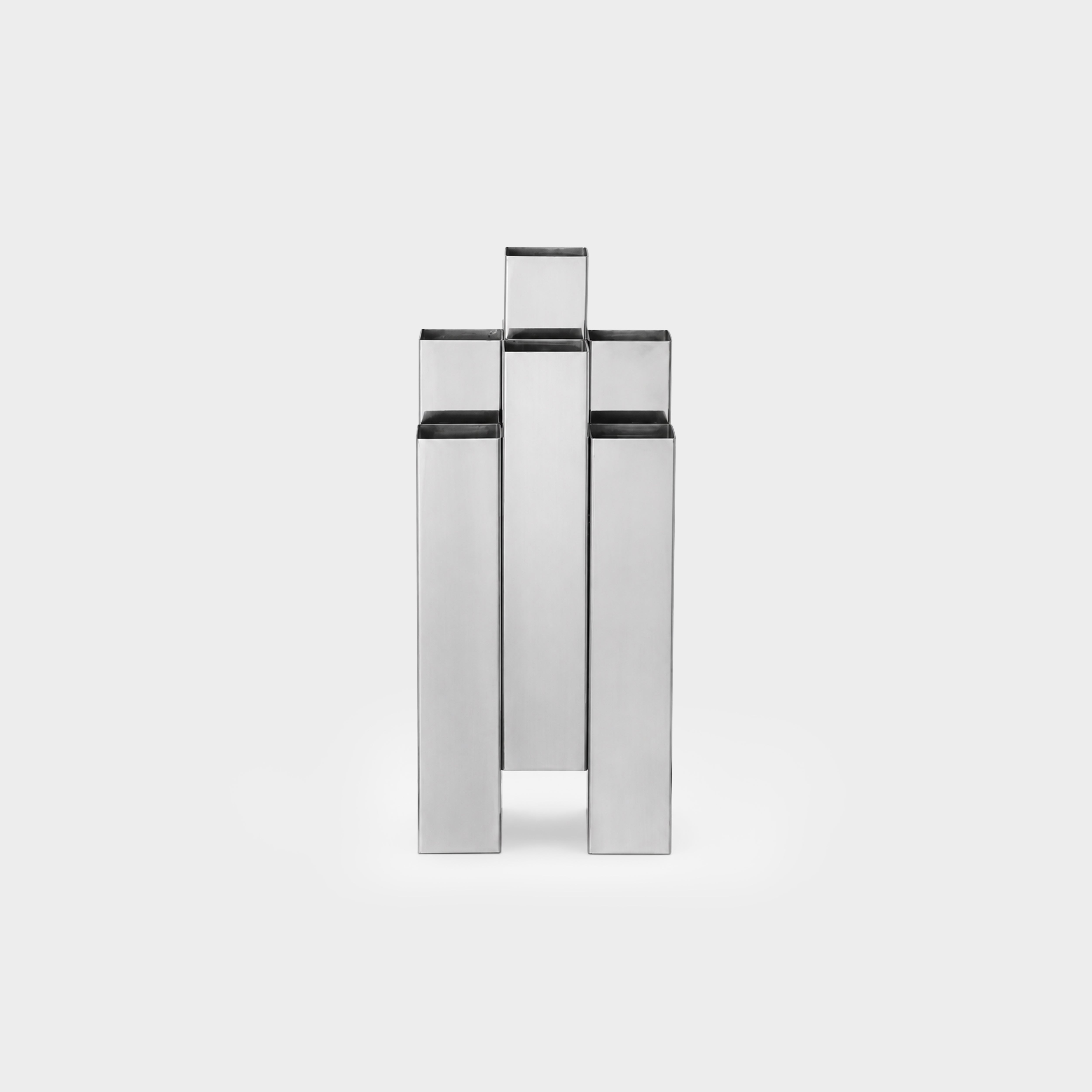 Lama Vase