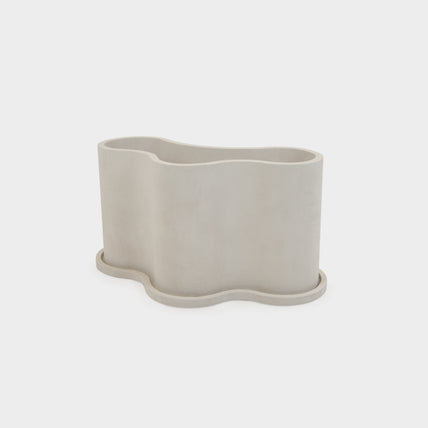 Monika Planter