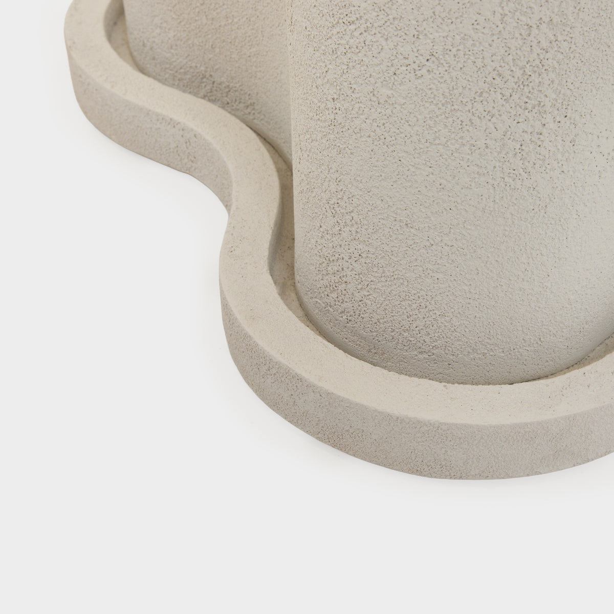 Leo Planter Cream Microcement