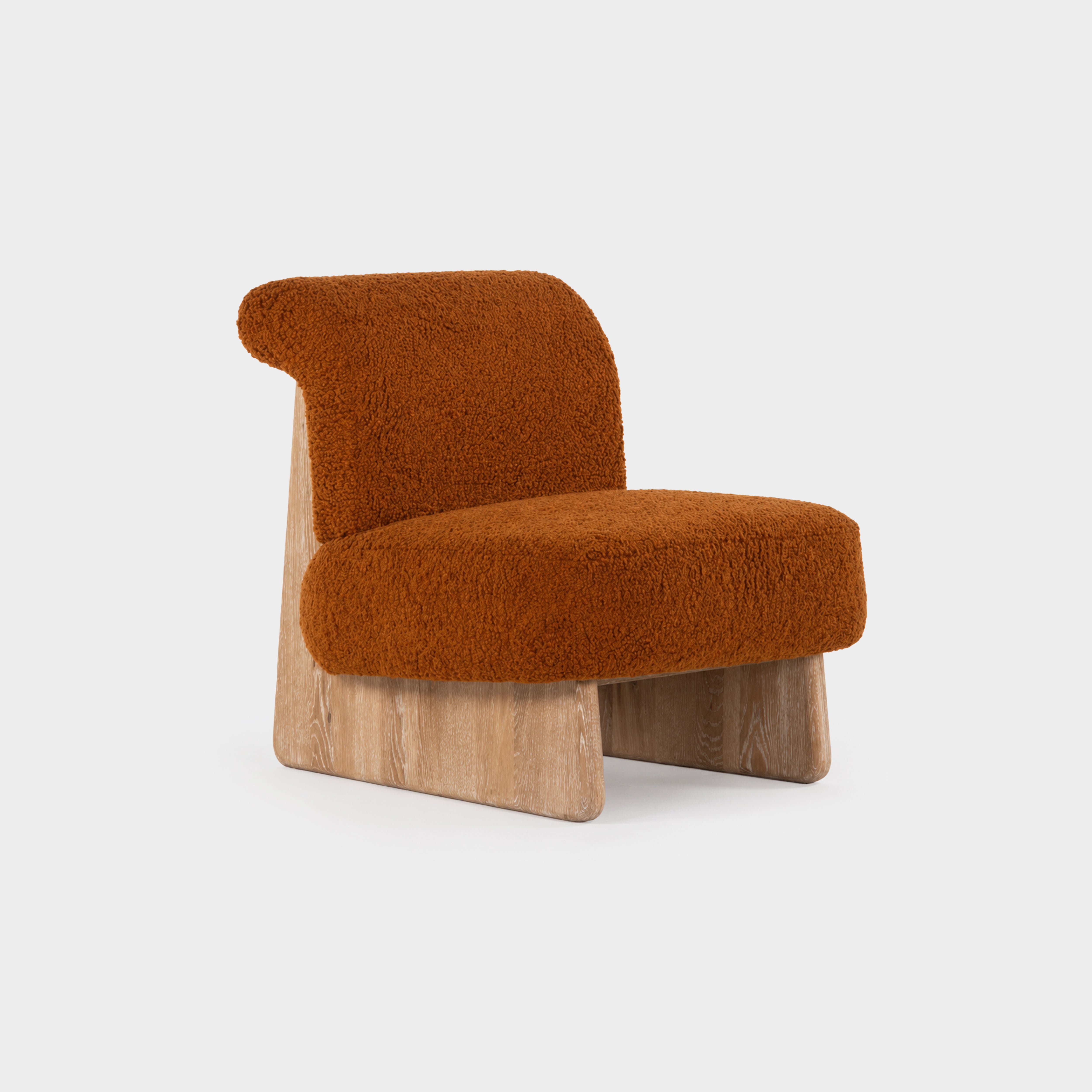 Naomi Lounge Chair