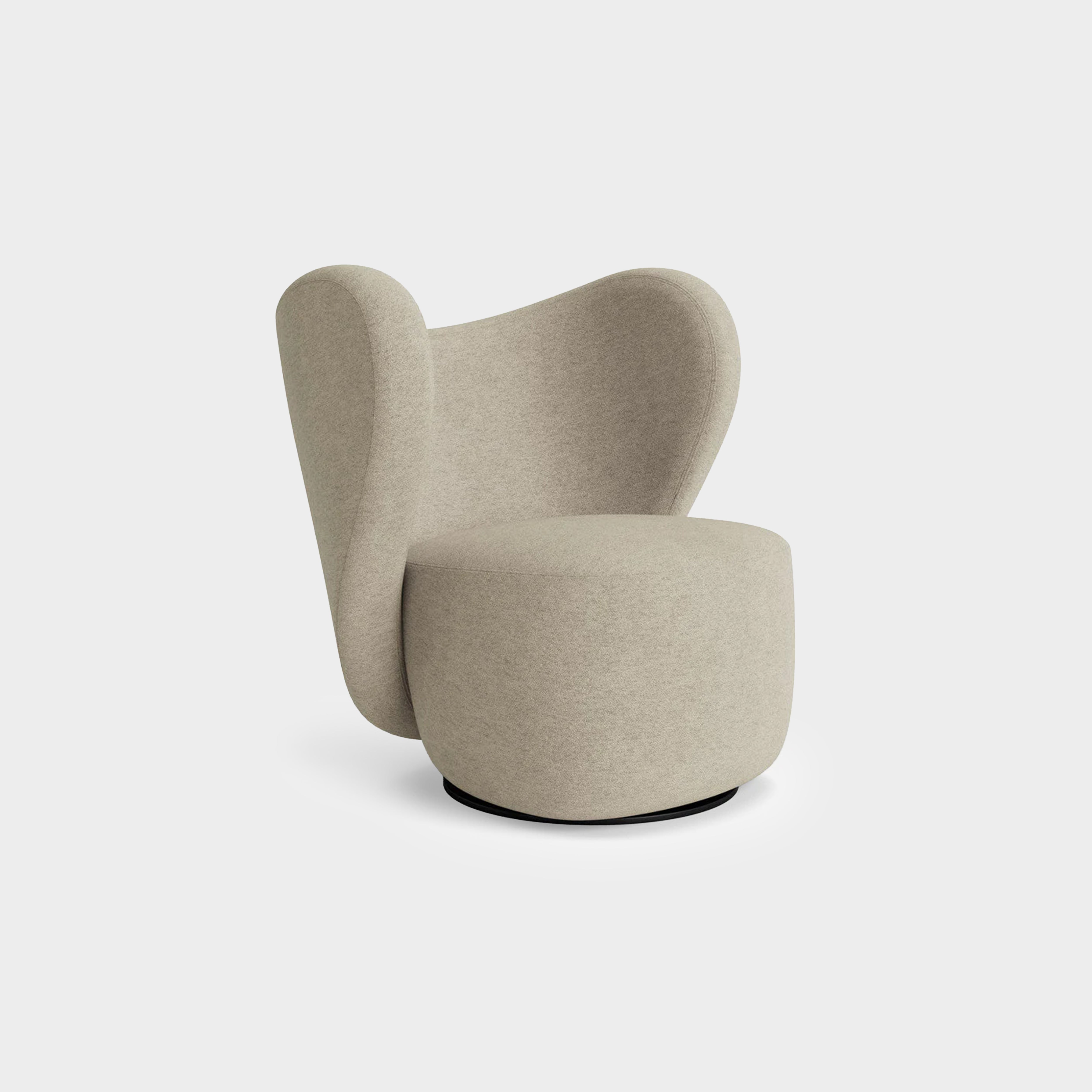Tracy Chair