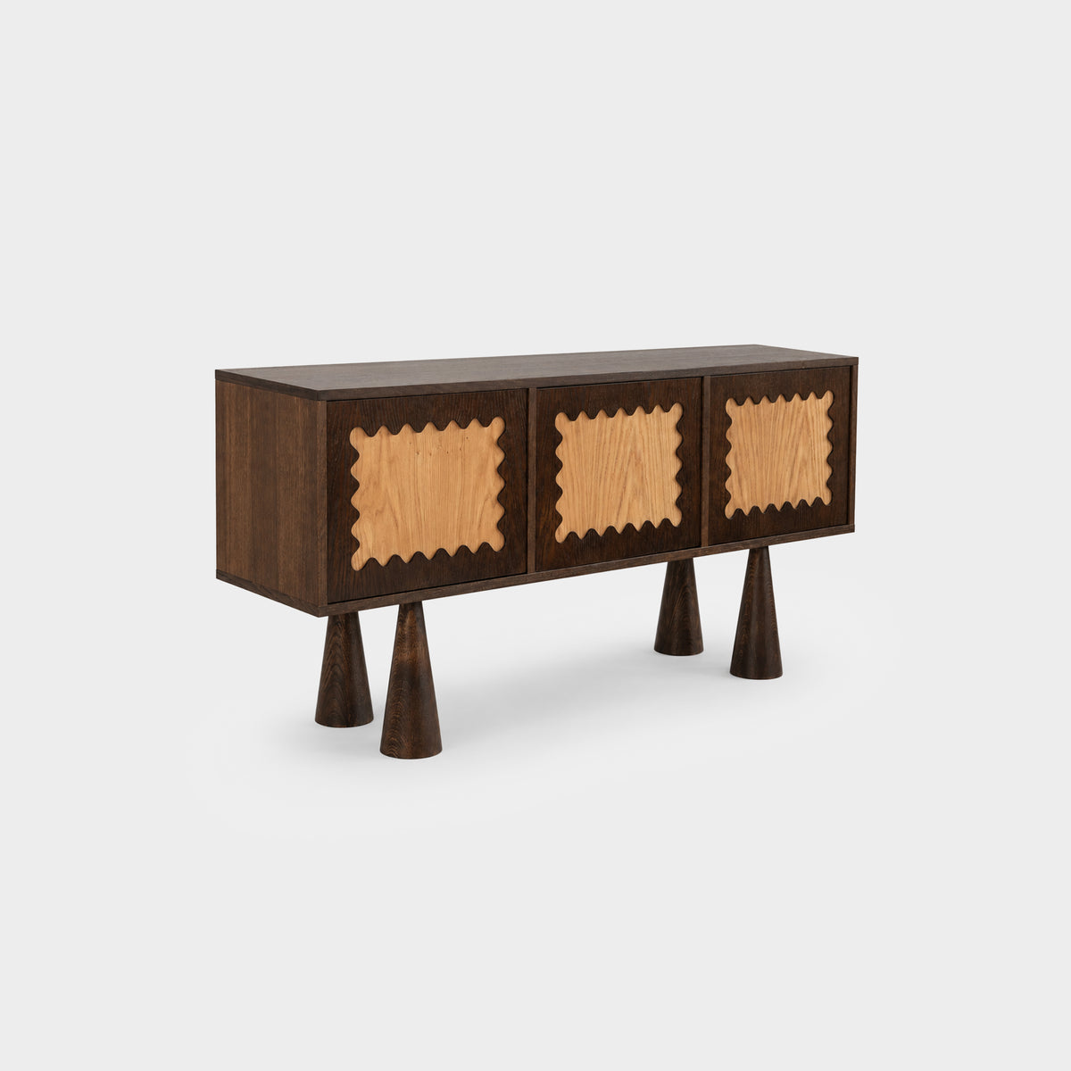 Uma Sideboard